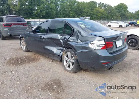 2016 BMW 328I xDrive z USA, uszkodzony, nr VIN WBA8E3G52GNU02684